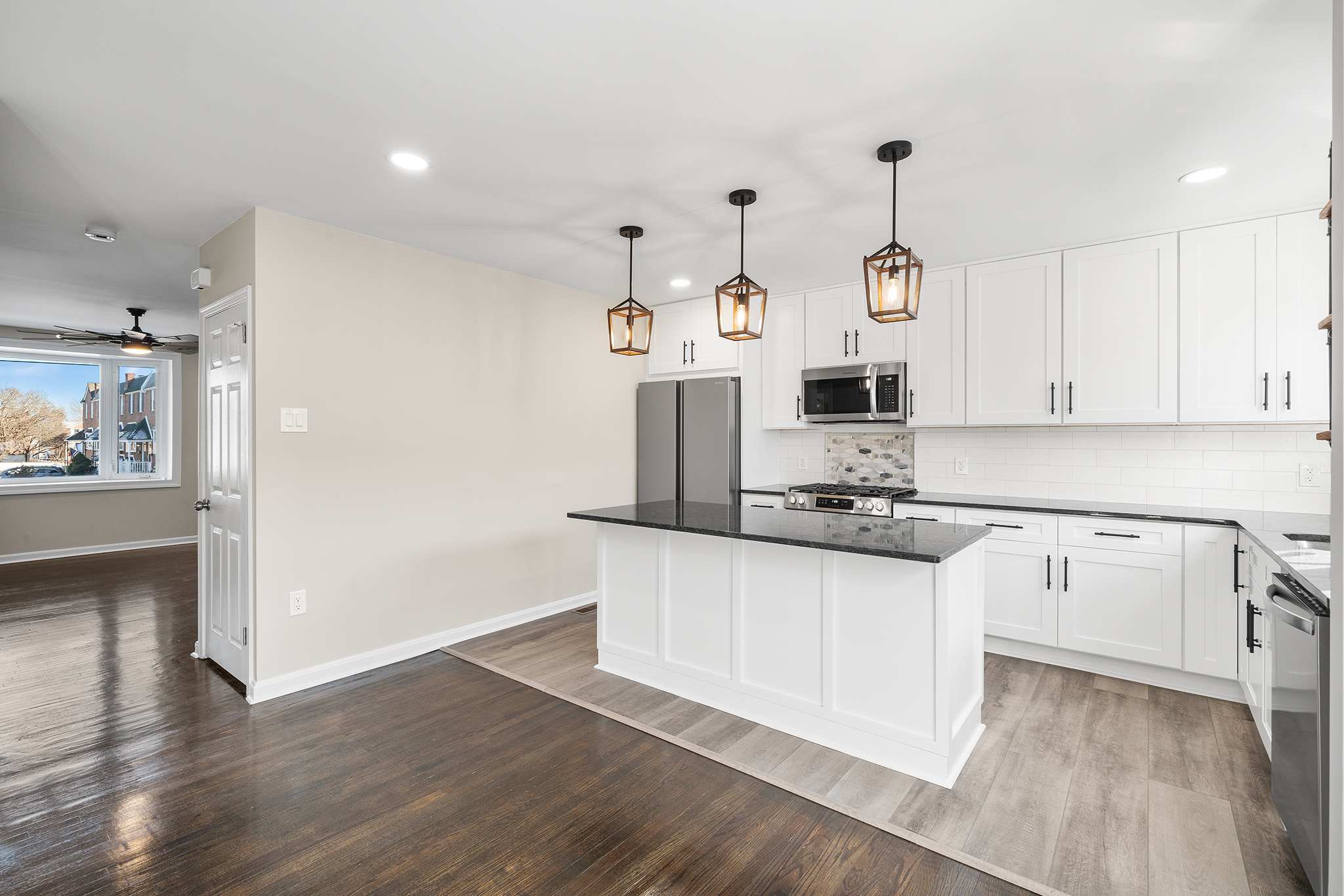 White Kitchen Island